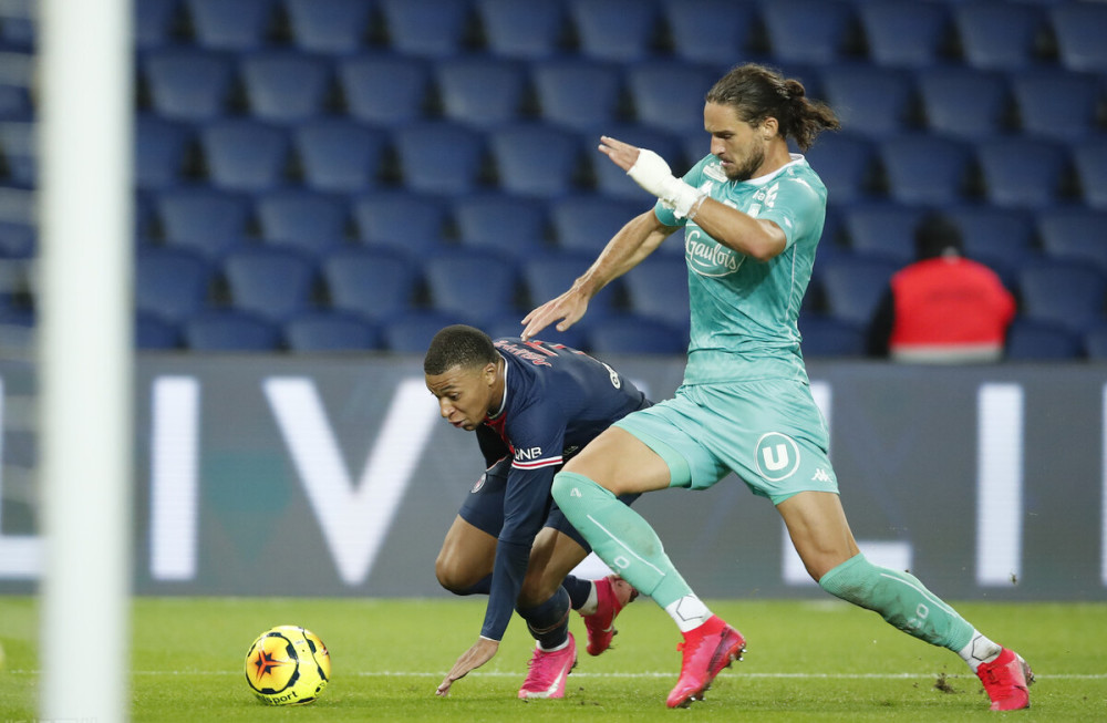 冲刺阶段体能课后，浙江队主帅复盘备战法甲，态度坚定，高层口径保持一致的简单介绍